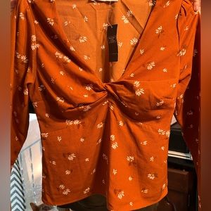 Abercrombie & Fitch Medium top. Burnt orange floral.